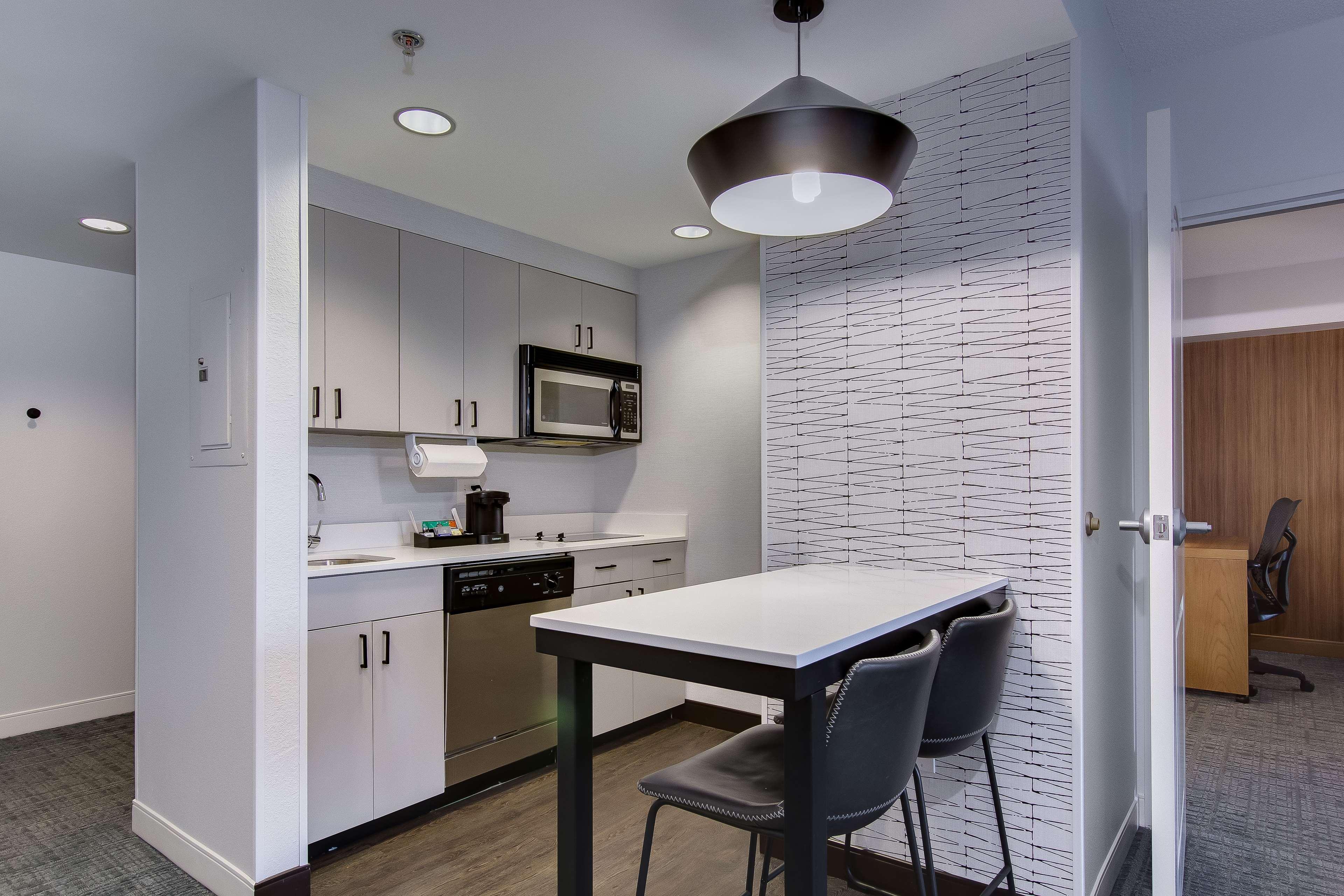 Homewood Suites By Hilton Louisville-East Zewnętrze zdjęcie