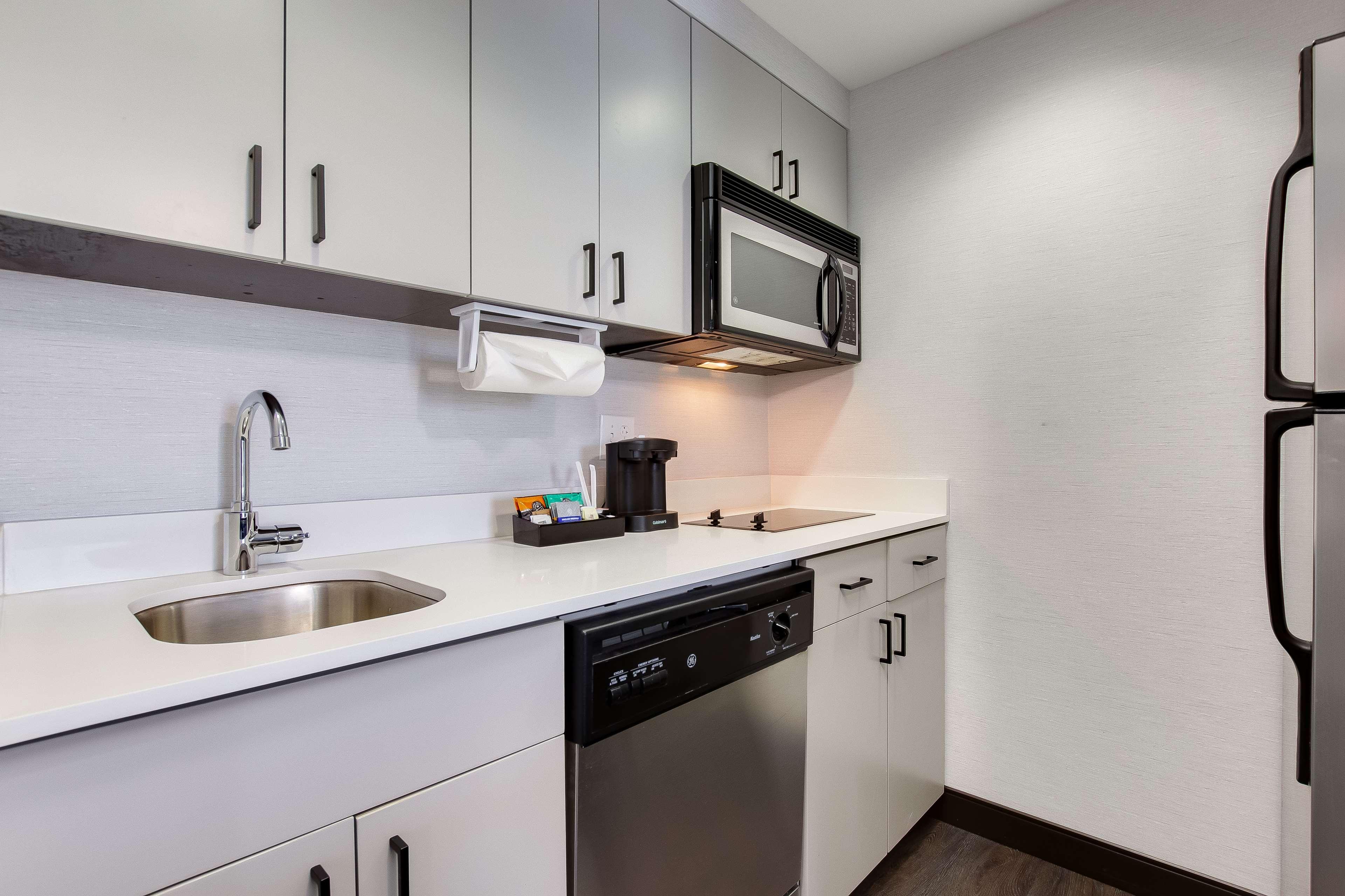 Homewood Suites By Hilton Louisville-East Zewnętrze zdjęcie