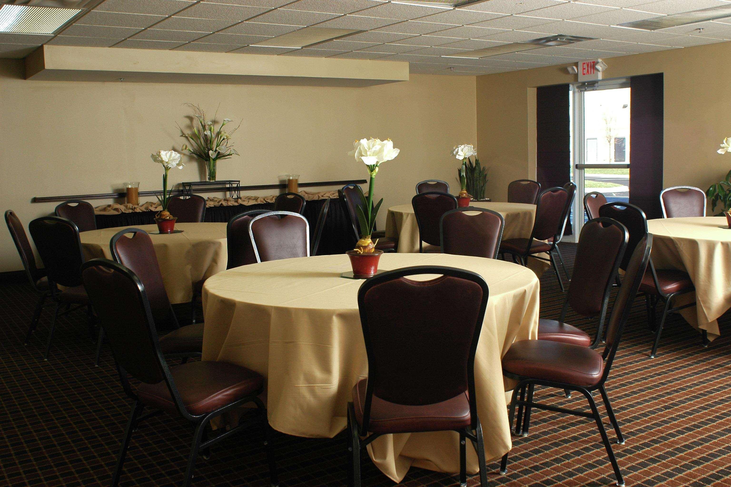 Homewood Suites By Hilton Louisville-East Zewnętrze zdjęcie