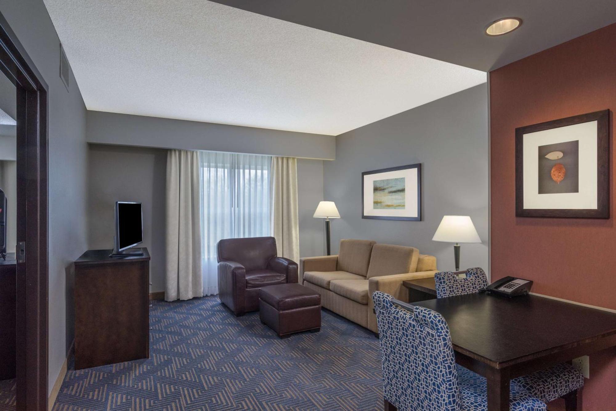 Homewood Suites By Hilton Louisville-East Zewnętrze zdjęcie